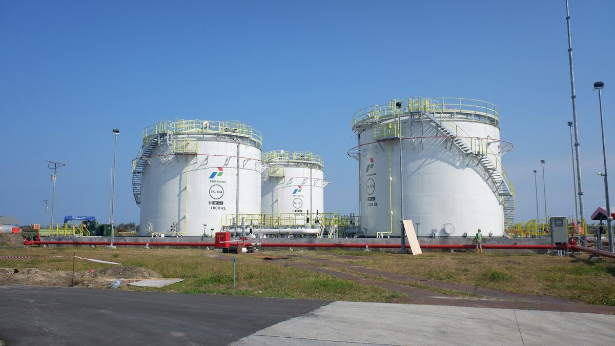 Storage tanks at an industrial facility
